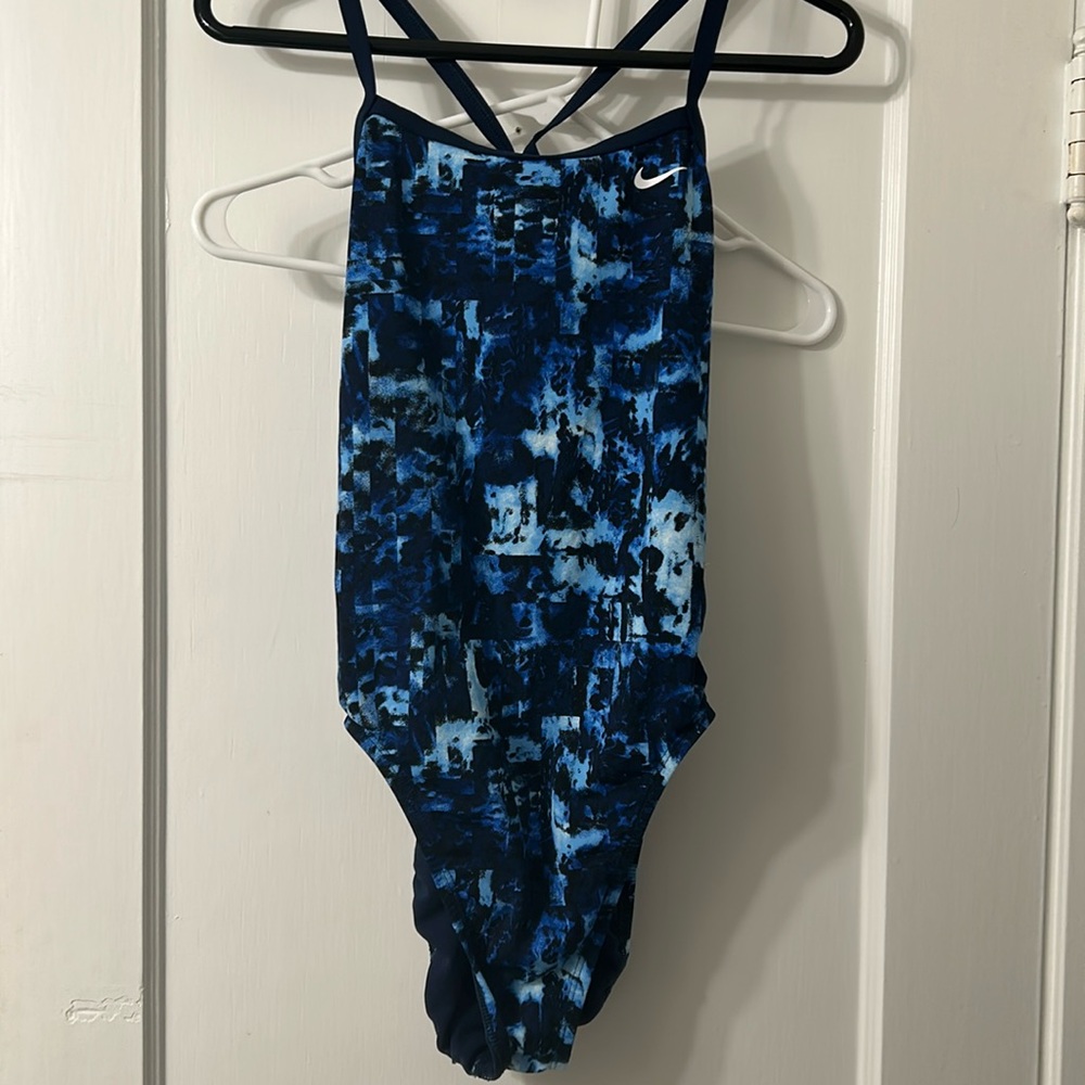 10 | Nike Lap Swimsuit | Blue